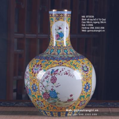 Bình vẽ tay bổ ô Tứ Quý